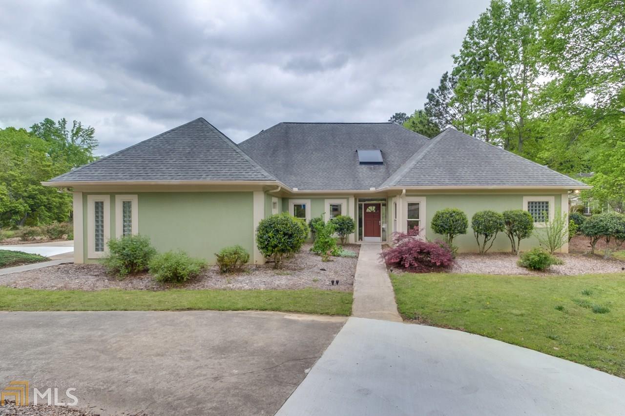 4021 Bramble Ct - Photo 1