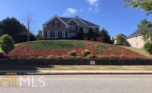 1022 Heathchase Dr - Photo 1