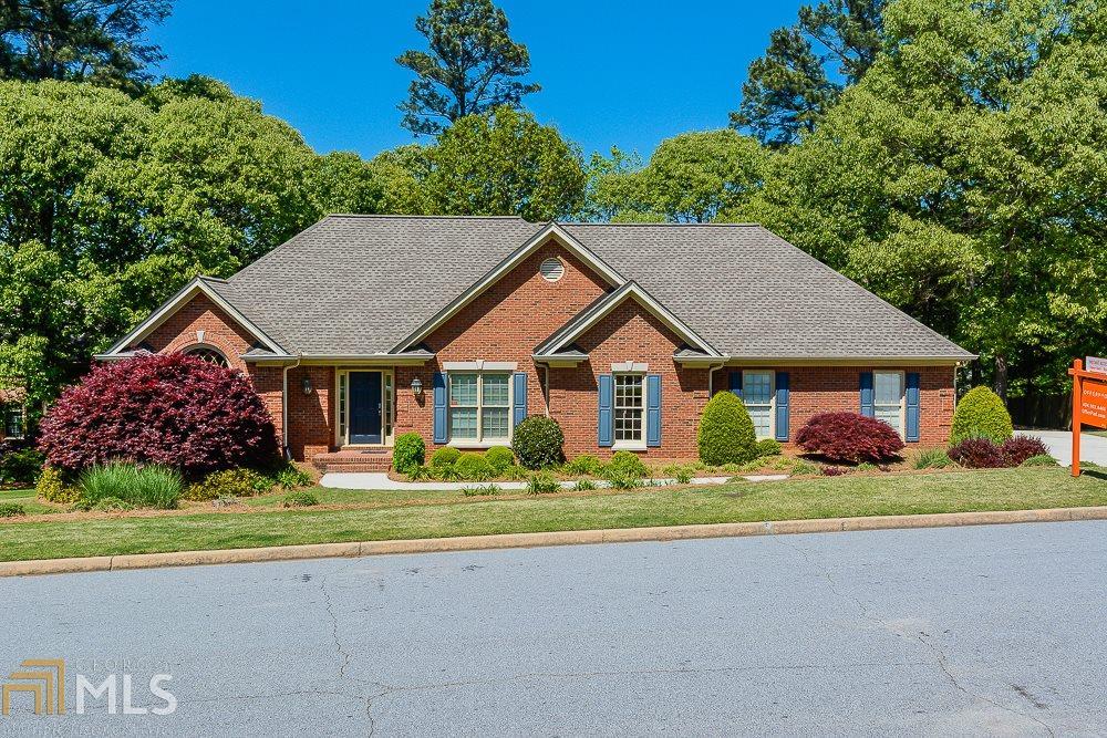 1640 Castle Pointe Cv - Photo 1