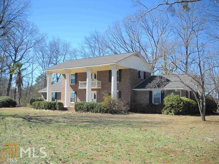 451 Toms Creek Rd - Photo 1