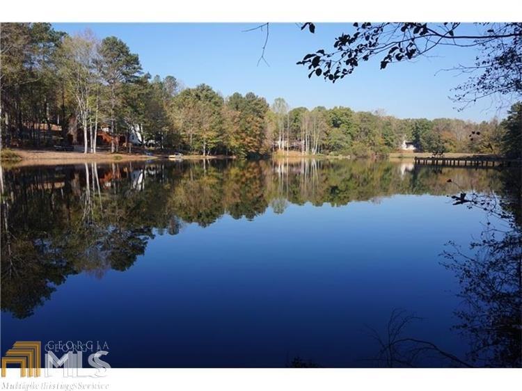 2111 Lakeview Pkwy - Photo 1