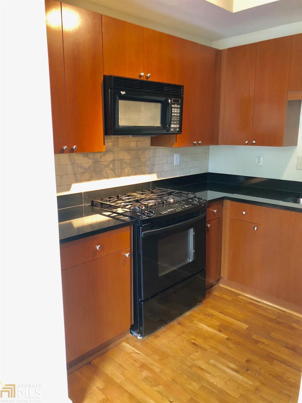 2626 Peachtree Rd - Photo 1