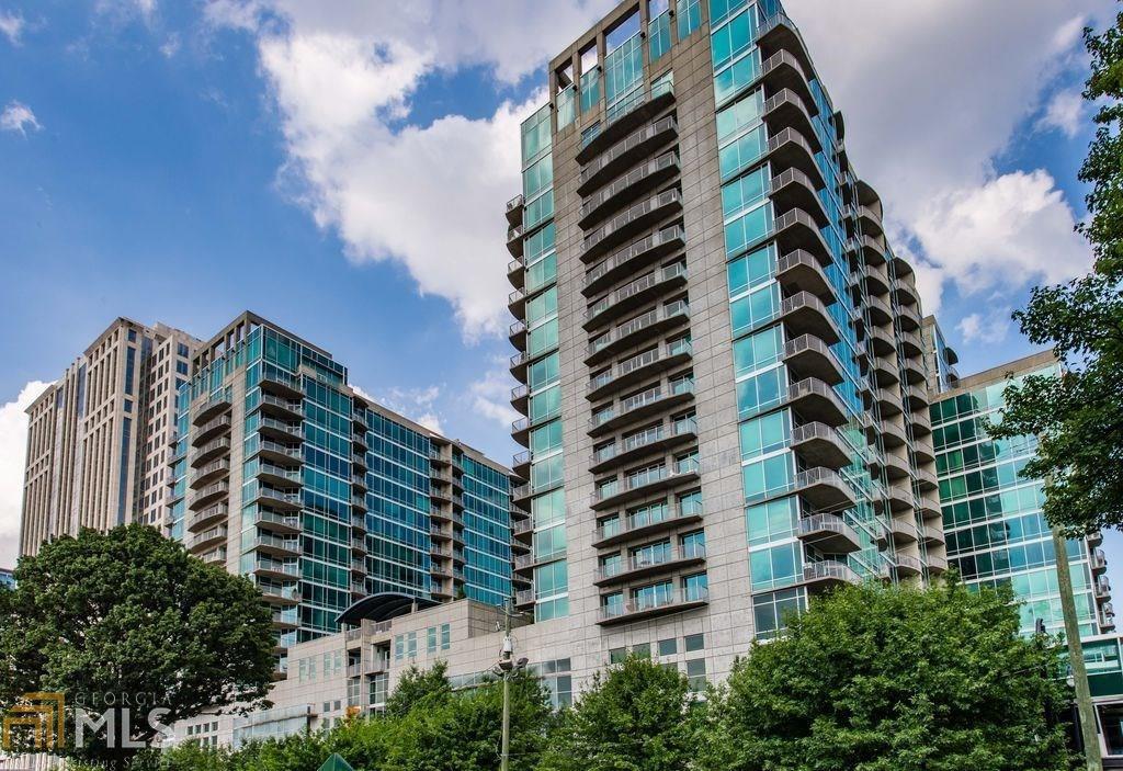 943 Peachtree St - Photo 1