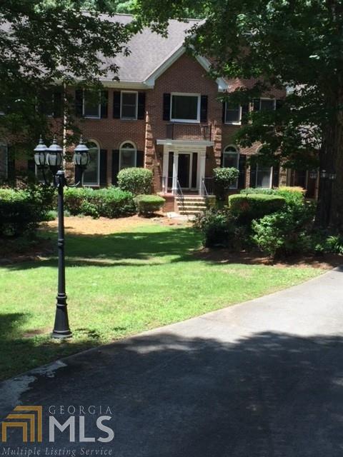 1250 Silverwood Ct - Photo 1