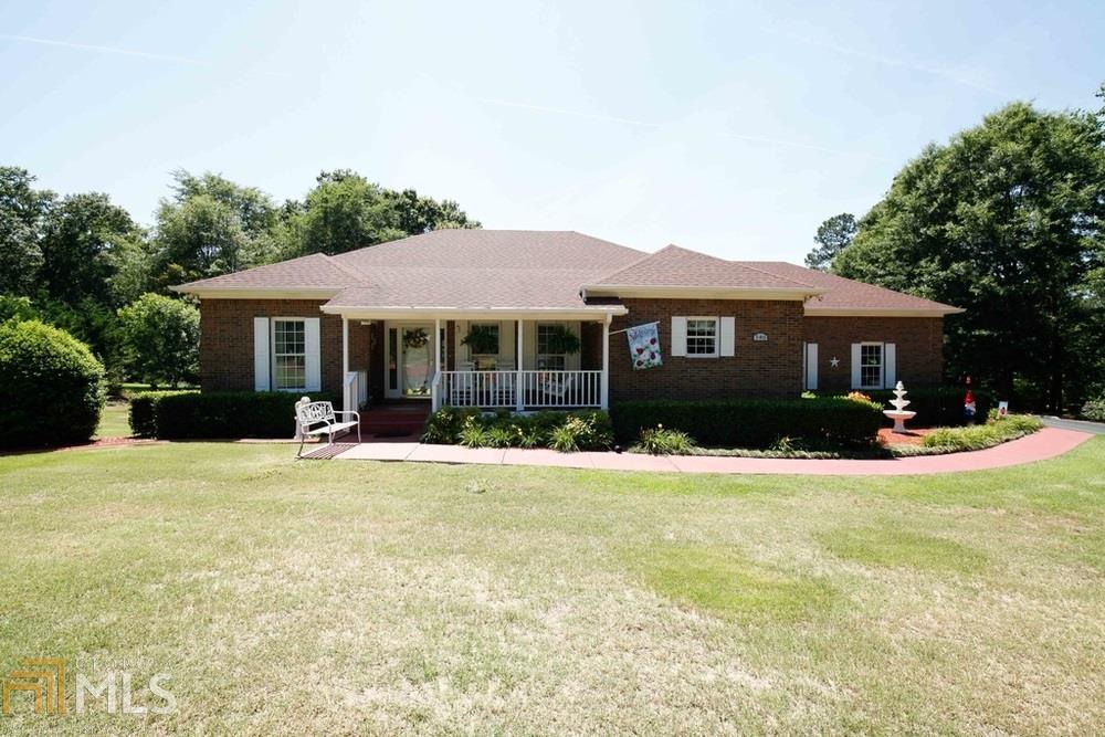 580 Locust Rd - Photo 1