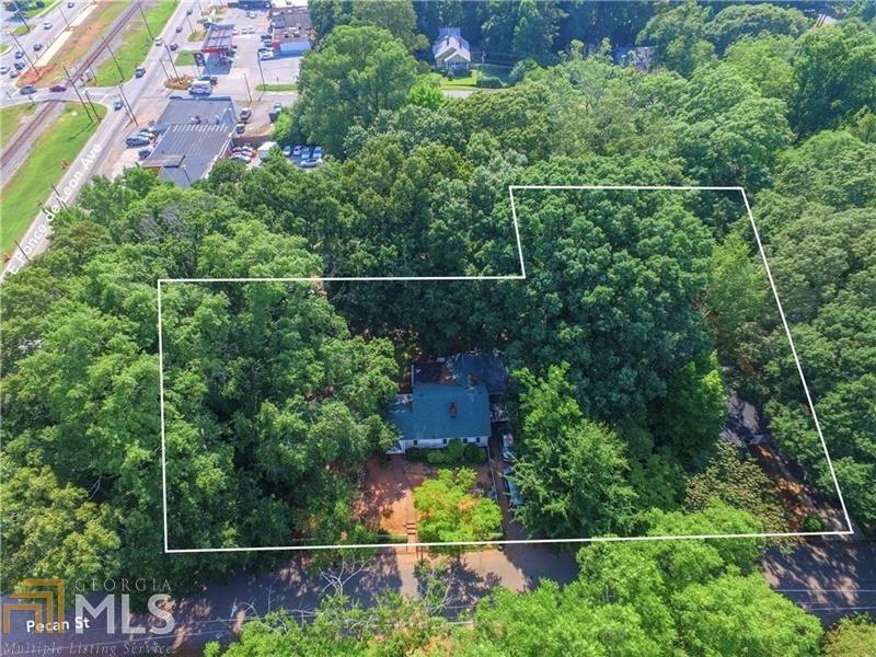 904 Pecan St - Photo 1