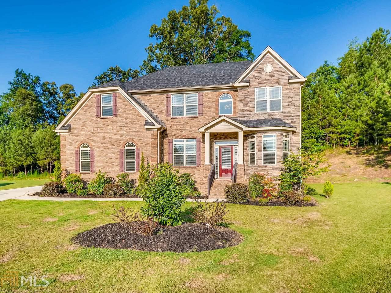255 Loxwood - Photo 1