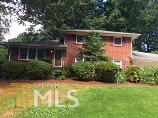 447 Maplecliff - Photo 1