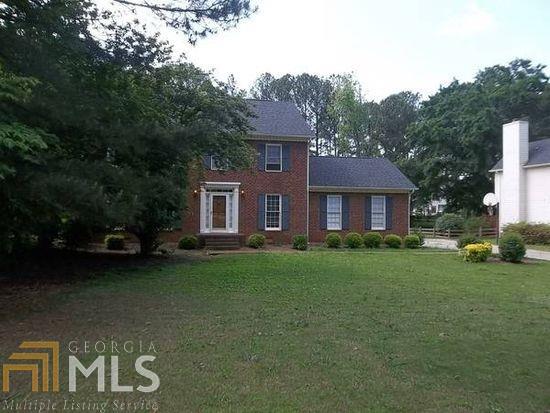 1616 Ellington Rd - Photo 1