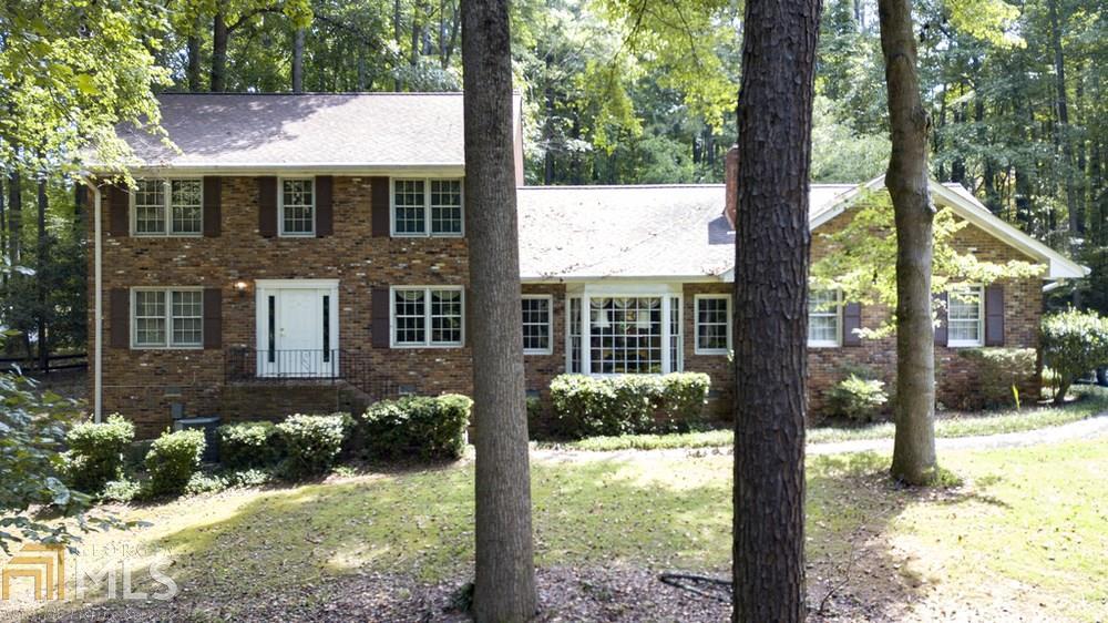 2090 Acworth Due West Rd - Photo 1