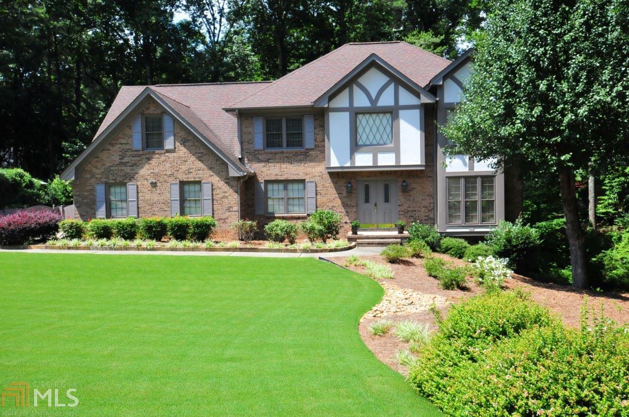 3062 Four Oaks Dr - Photo 1