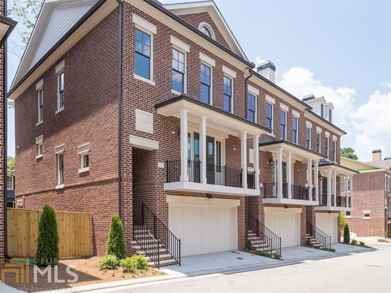 3700 Peachtree Rd - Photo 1