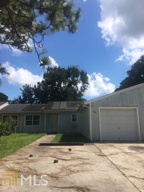 538 Chateau Cir - Photo 1