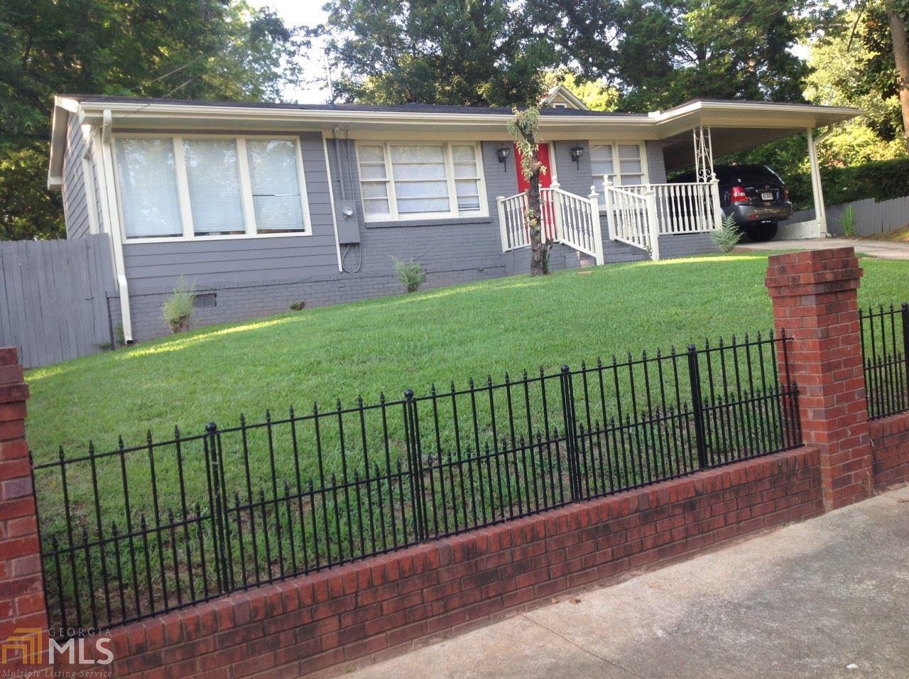 540 Robinson Ave - Photo 1