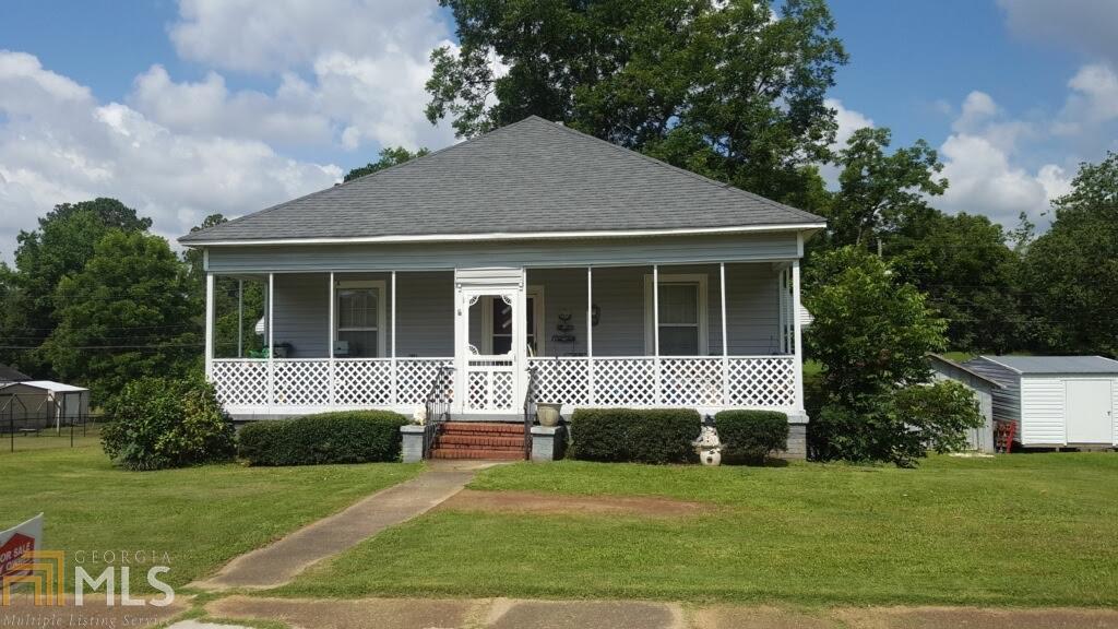 3007 23rd Dr - Photo 1