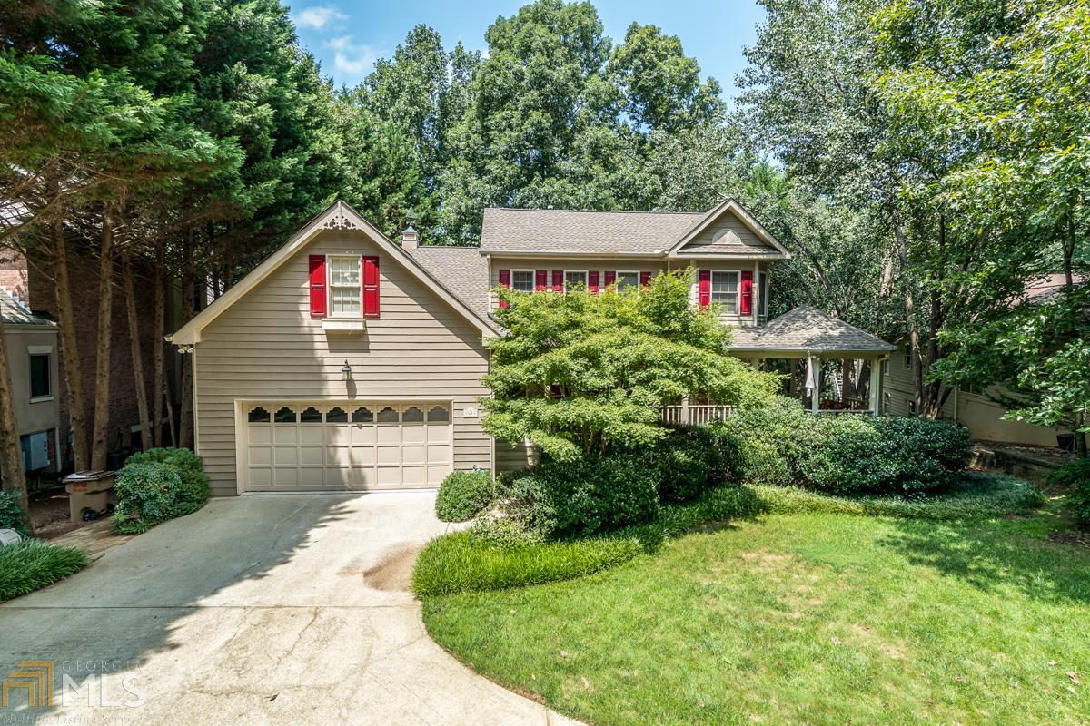 2614 Ridgehurst Dr - Photo 1