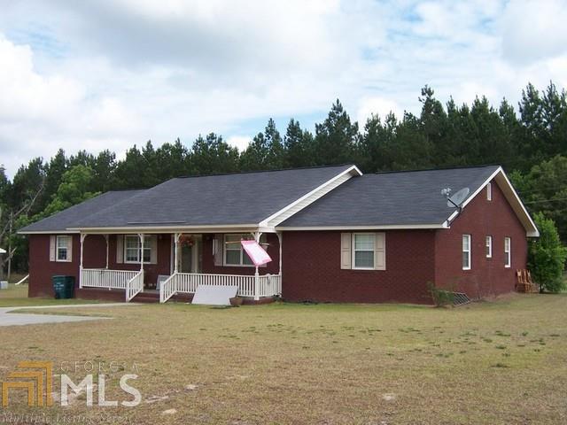 701 Pats Ln - Photo 1