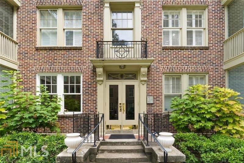 2260 Peachtree Rd - Photo 1