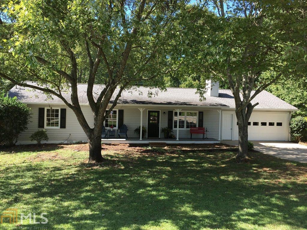 5546 Farm House - Photo 1