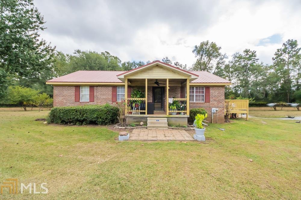 630 Farm Rd - Photo 1