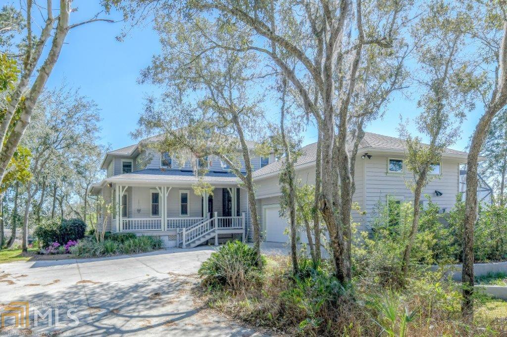 1035 Greenwillow Dr - Photo 1