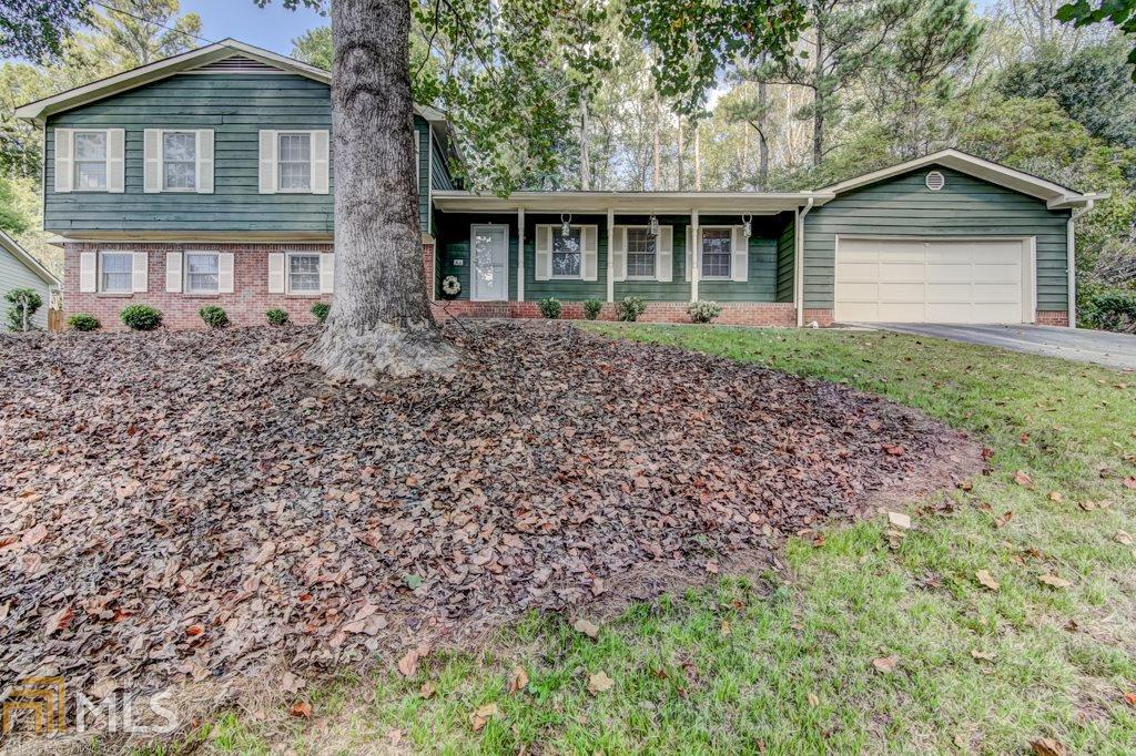 63 Vanessa Dr - Photo 1