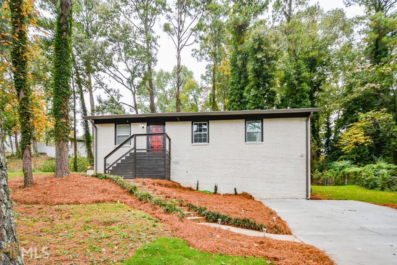 2482 Bouldercliff Way - Photo 1