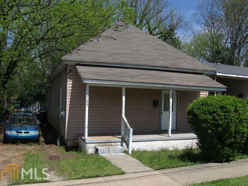 707 Solomon St - Photo 1