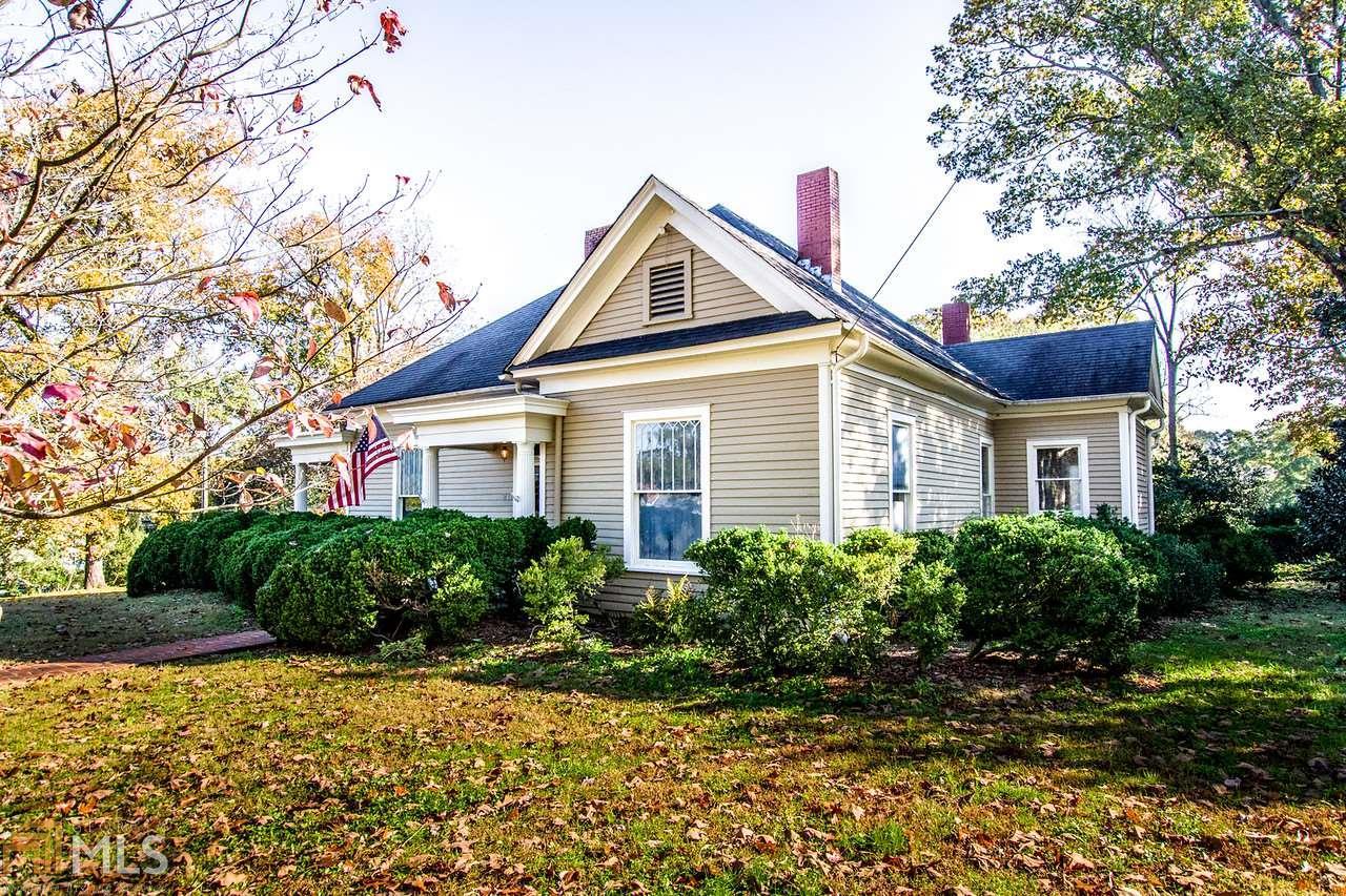 811 Highland Ave - Photo 1