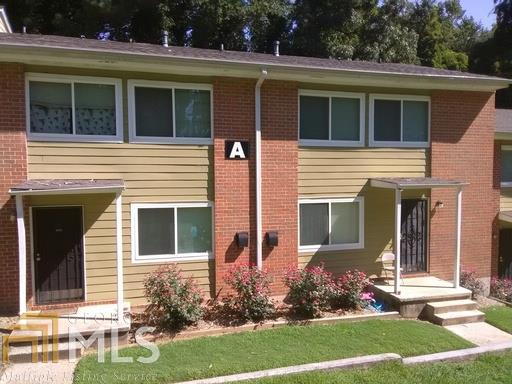 390 W Lake Ave - Photo 1