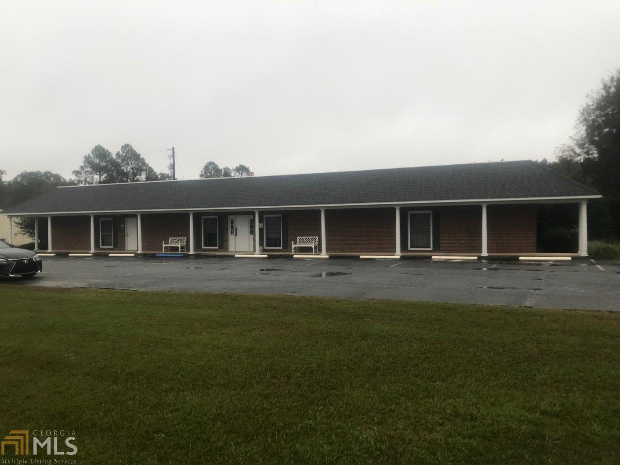 17438 Main St - Photo 1