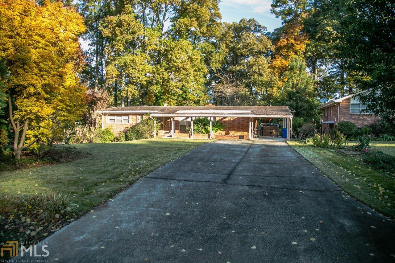 2390 Tanglewood Rd - Photo 1
