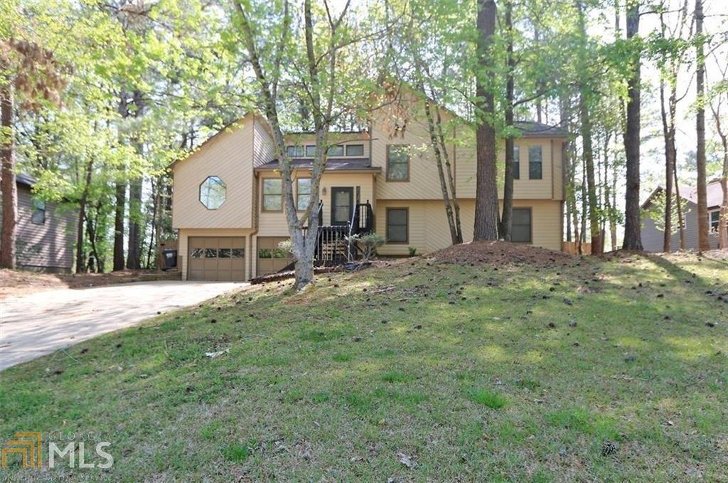 3962 Indian Cir - Photo 1