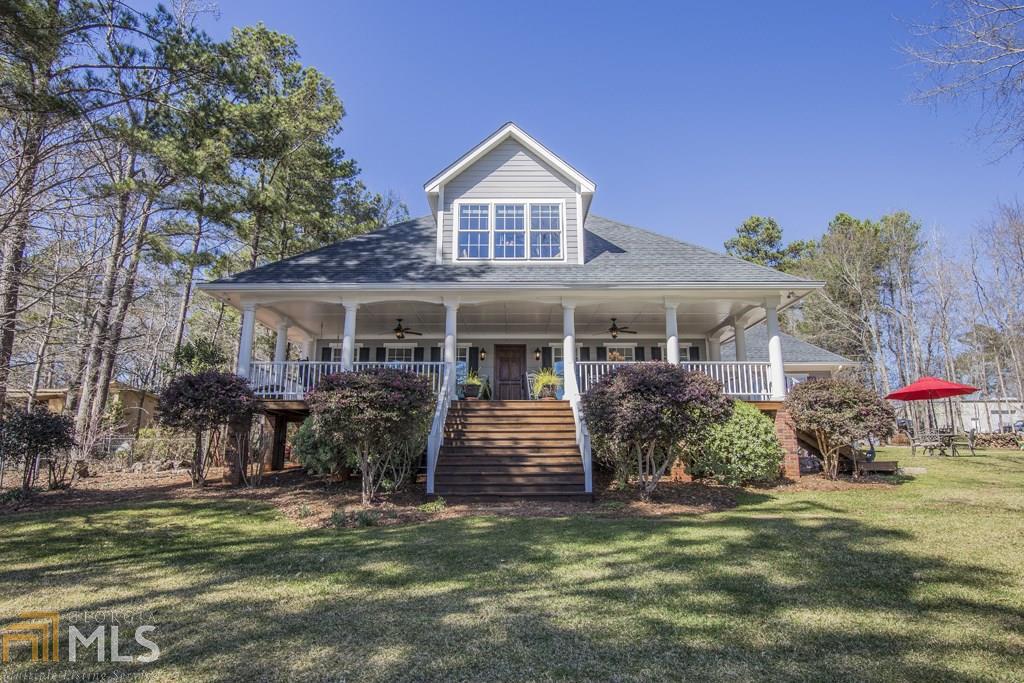1073 Crooked Creek Rd - Photo 1