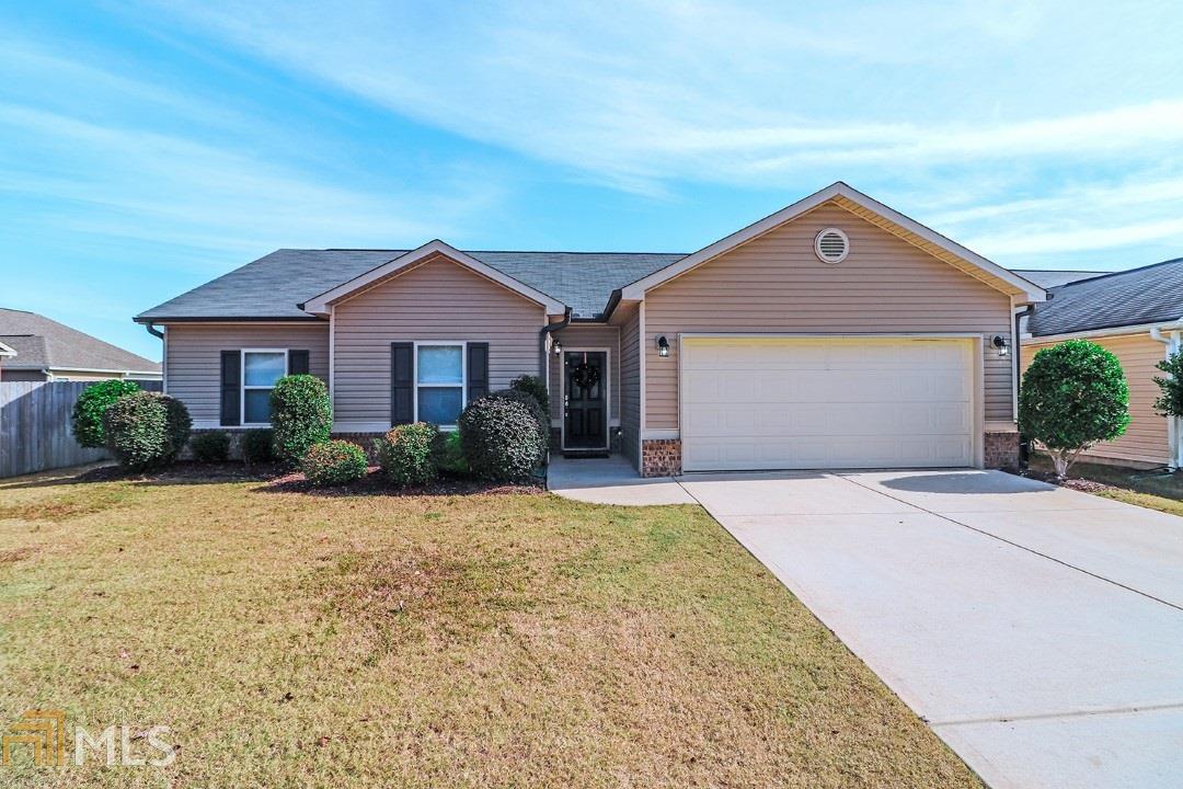 202 Edgarton Way - Photo 1