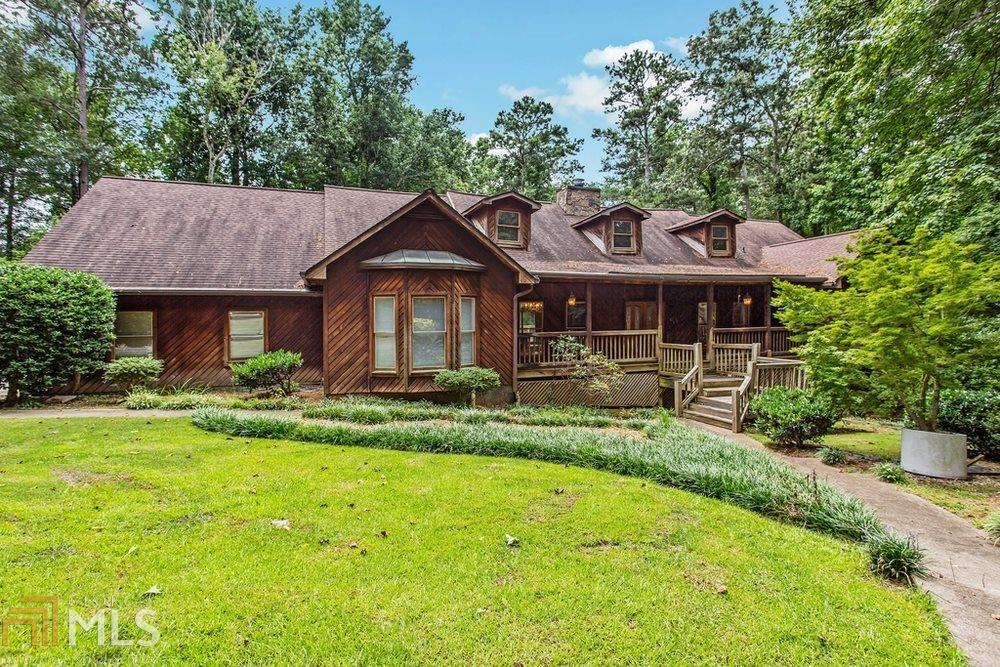 1570 Woodstock Rd - Photo 1
