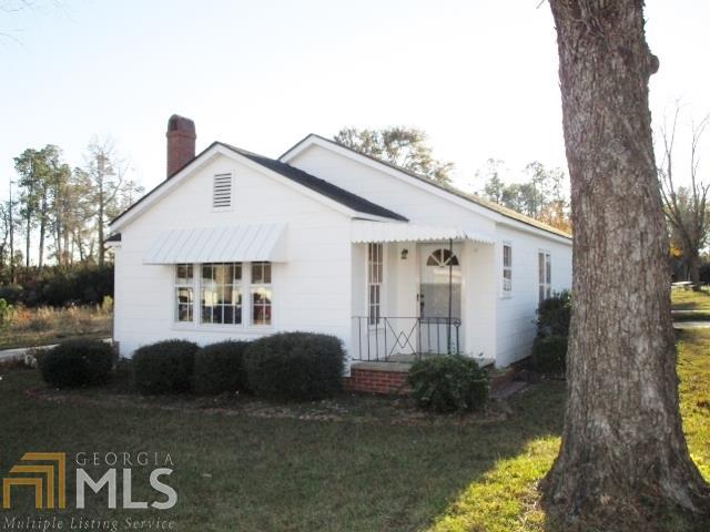 324 Main St - Photo 1