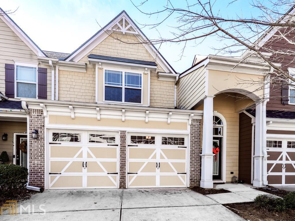 202 Oakview - Photo 1