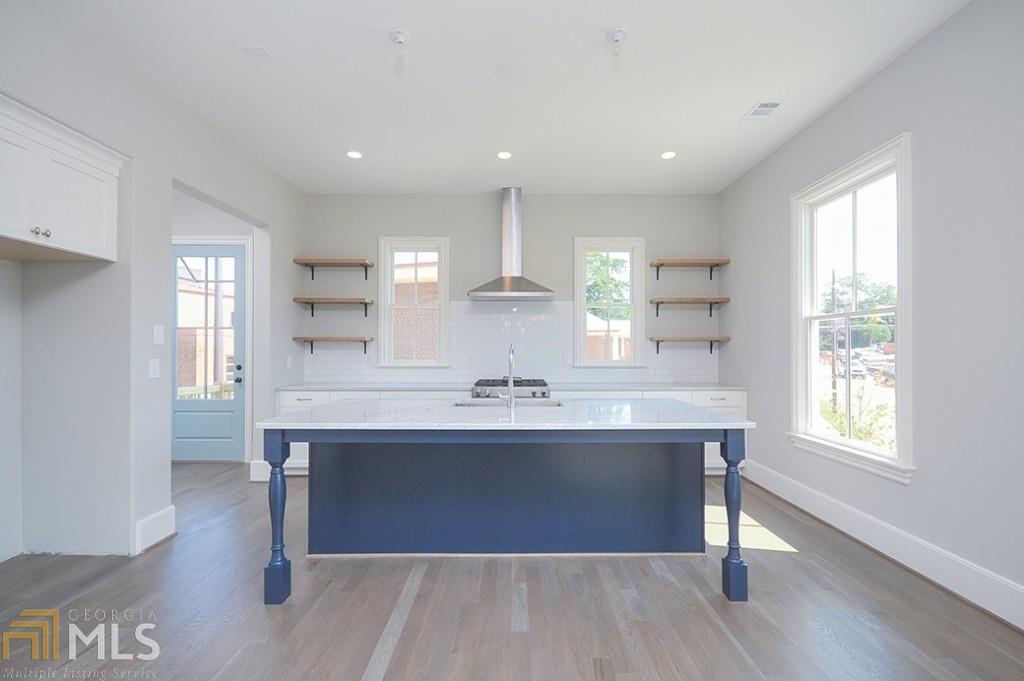 2064 Telfair Cir - Photo 1