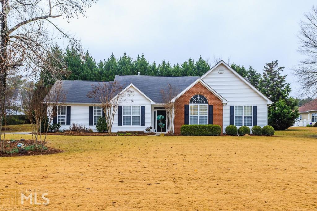 135 Libby Ln - Photo 1