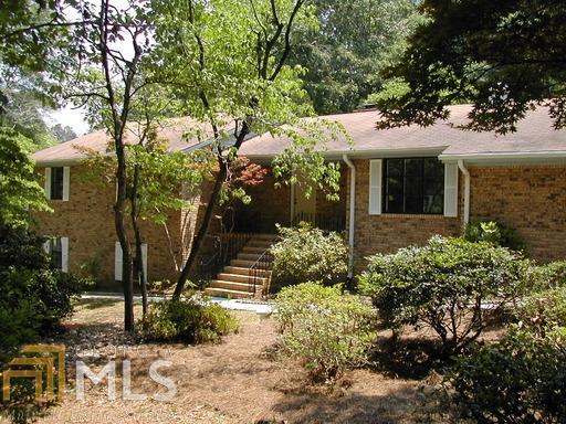 690 Sandstone Dr - Photo 1