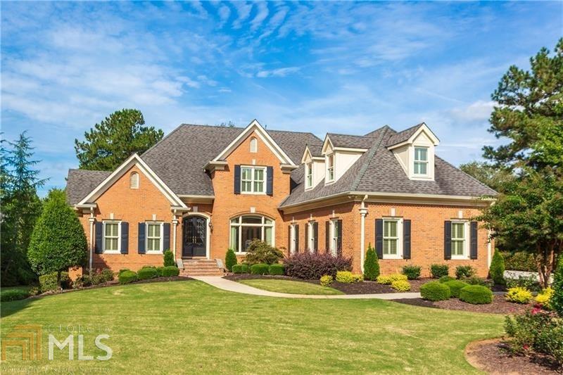 470 Darrow Dr - Photo 1