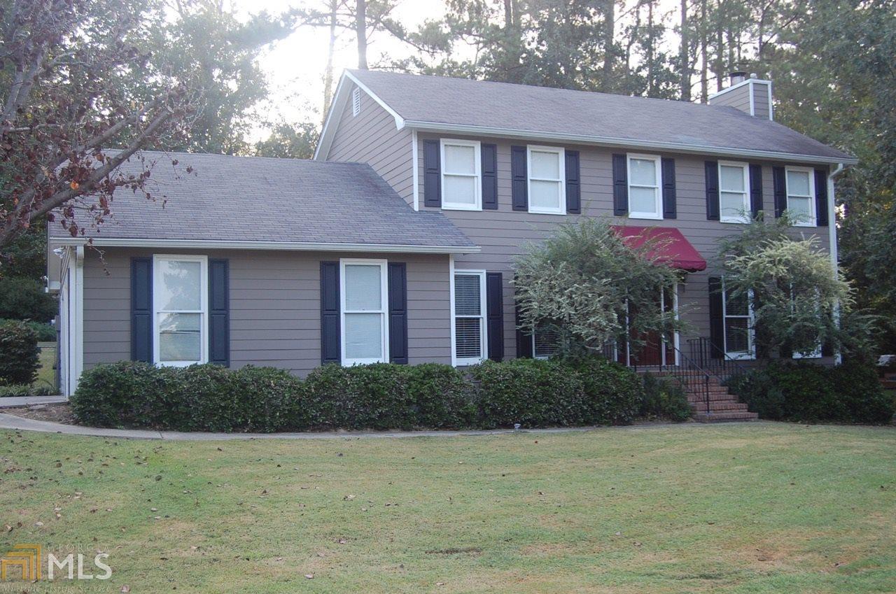 721 Summerwind Dr - Photo 1