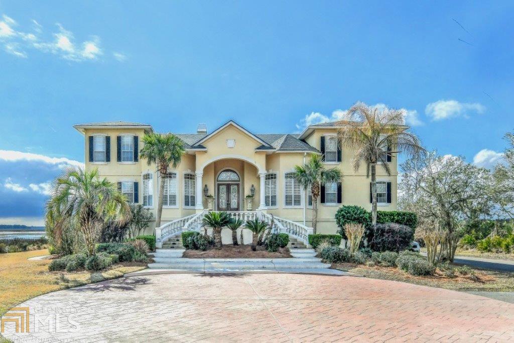 1009 Marina Isle Dr - Photo 1