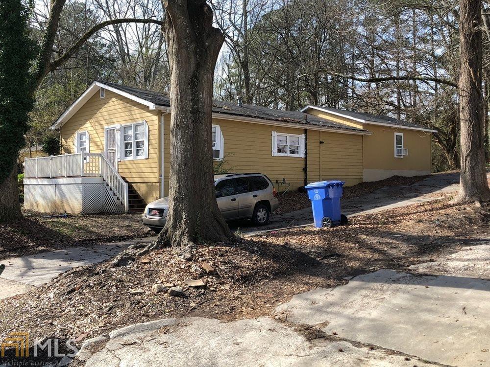 474 Center Hill Ave - Photo 1