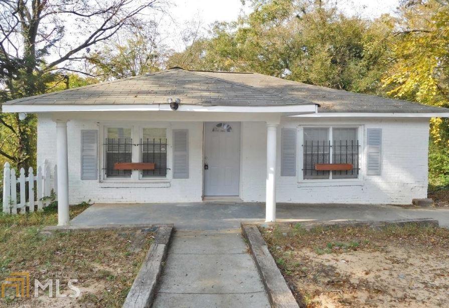 298 Anderson Ave - Photo 1