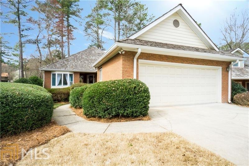 2560 Camden Glen - Photo 1