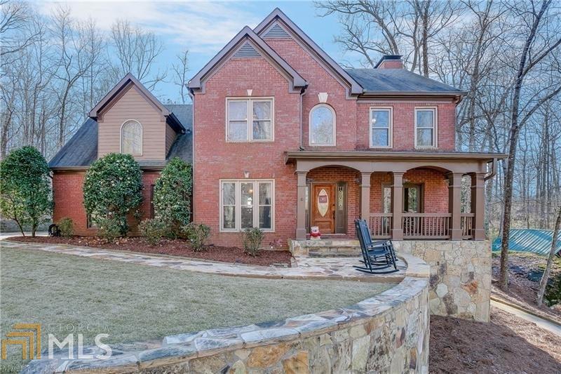3075 Springlake Dr - Photo 1