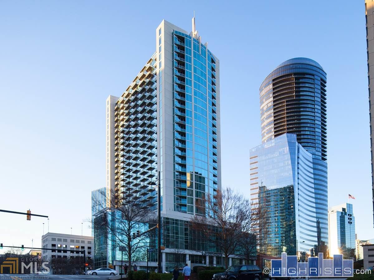 3324 Peachtree Rd - Photo 1