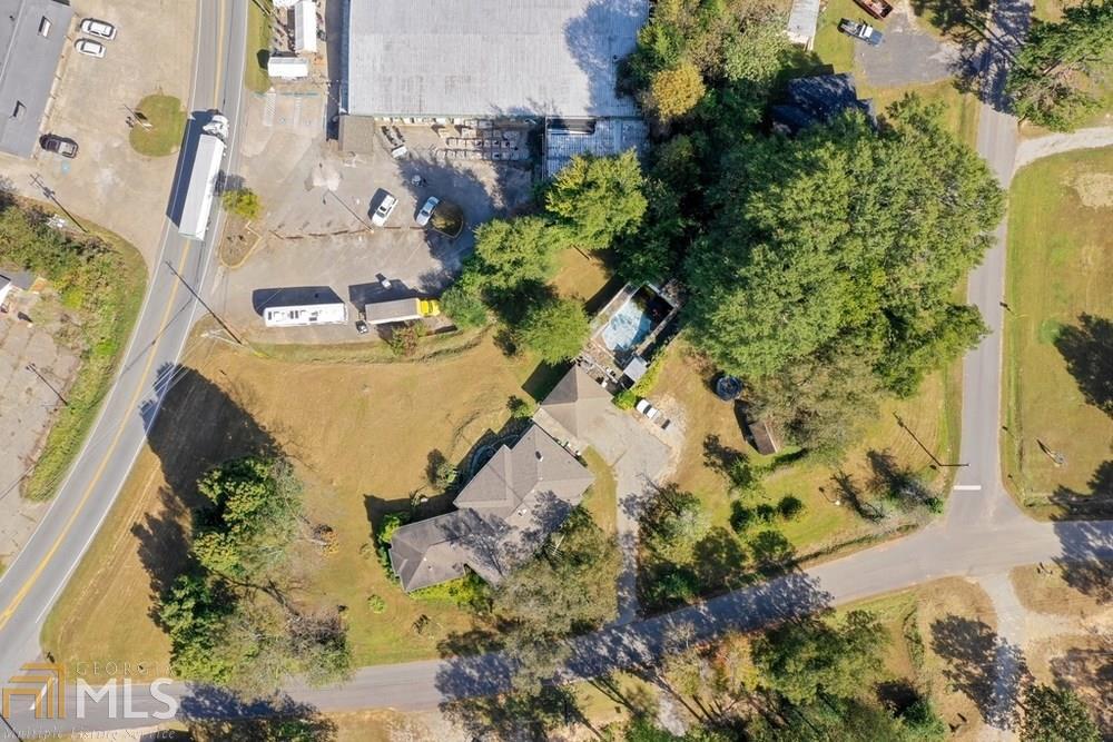 2511 Old Cornelia Hwy - Photo 1